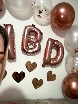 Snapshot of Celestedubois chatting on November 28, 2025, 6:54 pm Celestedubois online show from November 28, 2025, 6:54 pm