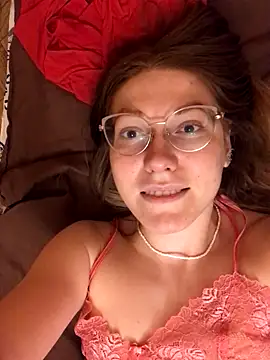 Snapshot of _Sweet_Love_ chatting on December 8, 2024, 1:13 am  Sweet Love  online show from December 8, 2024, 1:13 am