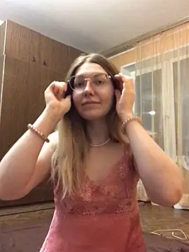 Snapshot of _Sweet_Love_ chatting on December 8, 2024, 11:51 pm  Sweet Love  online show from December 8, 2024, 11:51 pm