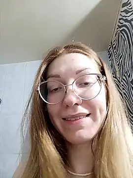 Snapshot of _Sweet_Love_ chatting on January 13, 2025, 2:32 pm  Sweet Love  online show from January 13, 2025, 2:32 pm