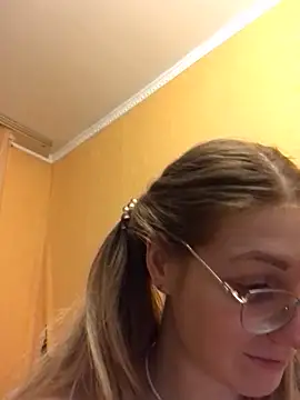 Snapshot of _Sweet_Love_ chatting on January 30, 2025, 8:10 pm  Sweet Love  online show from January 30, 2025, 8:10 pm