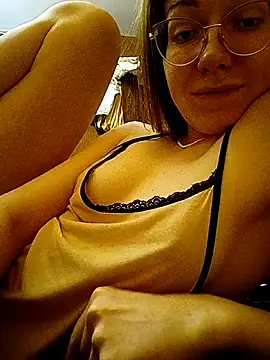 Snapshot of _Sweet_Love_ chatting on February 11, 2025, 6:11 pm  Sweet Love  online show from February 11, 2025, 6:11 pm