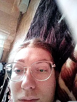 Snapshot of _Sweet_Love_ chatting on February 14, 2025, 1:29 pm  Sweet Love  online show from February 14, 2025, 1:29 pm