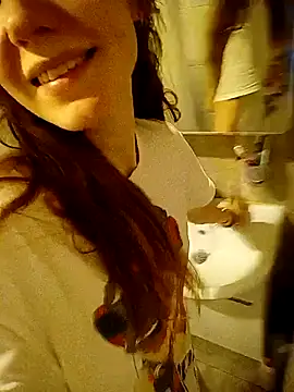  Sweet Love  online show from February 9, 2026, 1:04 pm