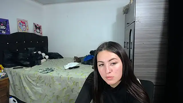 Snapshot of SharaPatinson chatting on October 2, 2025, 8:27 pm SharaPatinson online show from October 2, 2025, 8:27 pm