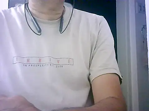 mrose8080 online show from October 16, 2025, 7:59 pm