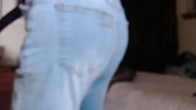 hottottrot691 online show from March 18, 2026, 7:33 am