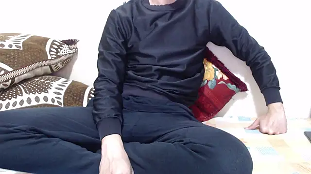 Alexdelarge323 online show from February 22, 2026, 2:26 pm