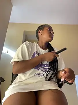 Snapshot of _EVE__ chatting on April 1, 2026, 5:19 am EVE online show from April 1, 2026, 5:19 am