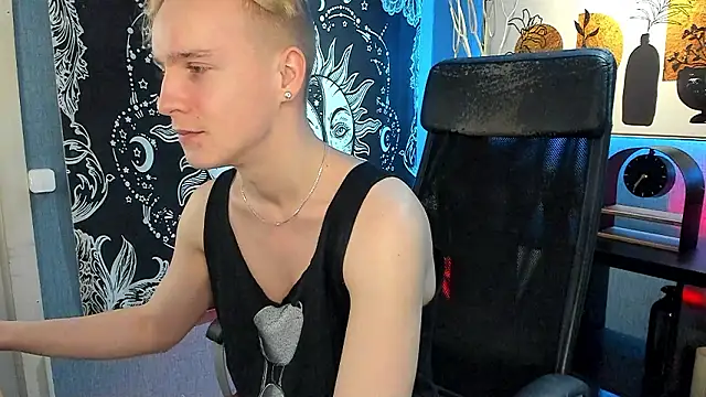 AlexxSweet online show from December 3, 2024, 9:44 am