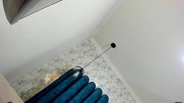 Snapshot of nalalye_cruzz_ chatting on April 2, 2026, 2:20 am nalalye cruzz online show from April 2, 2026, 2:20 am
