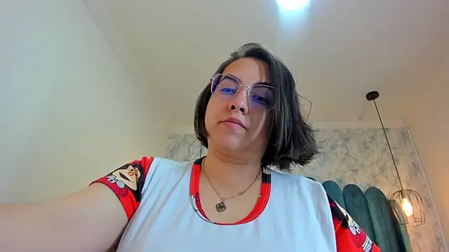 Snapshot of nalalye_cruzz_ chatting on April 24, 2026, 2:47 am nalalye cruzz online show from April 24, 2026, 2:47 am
