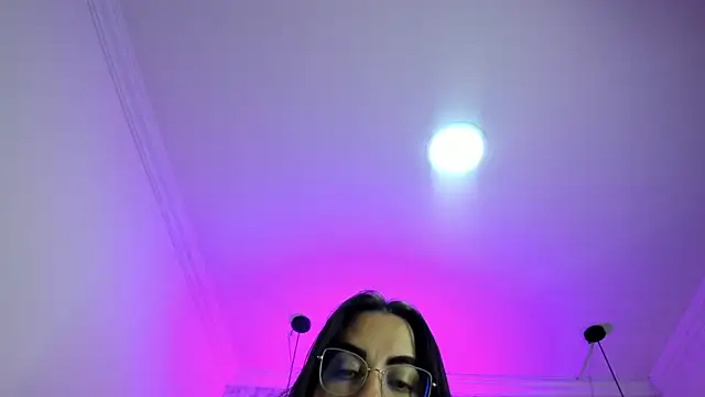 Snapshot of nalalye_cruzz_ chatting on May 2, 2026, 2:38 am nalalye cruzz online show from May 2, 2026, 2:38 am