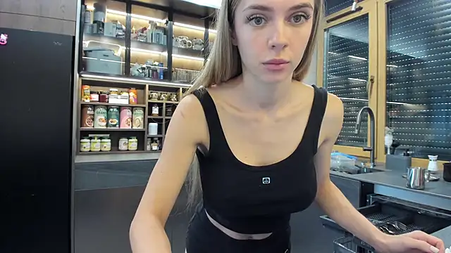 Anabelka054 online show from September 17, 2025, 9:22 am