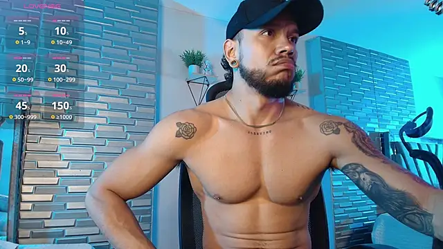 ARON TAYLER01 online show from March 7, 2026, 10:23 am