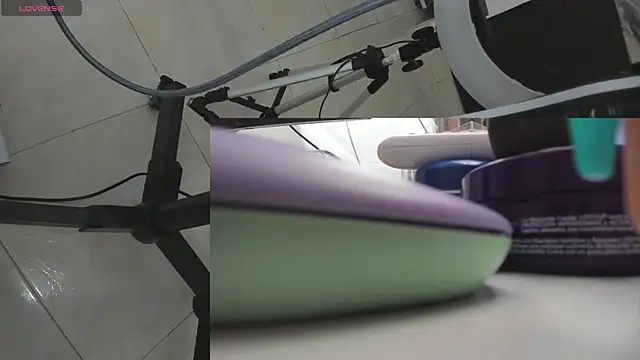 bellacutey  online show from February 28, 2025, 8:28 pm