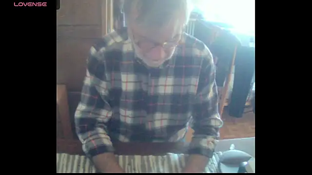 terrybare online show from March 17, 2025, 2:12 pm