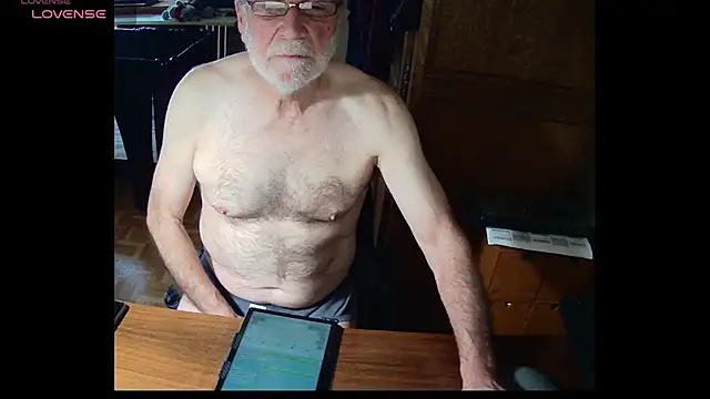 Snapshot of terrybare chatting on March 14, 2026, 9:59 am terrybare online show from March 14, 2026, 9:59 am