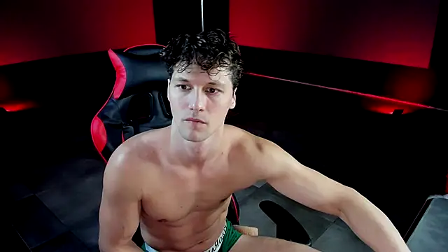 dirty-boss online show from September 19, 2025, 10:05 am