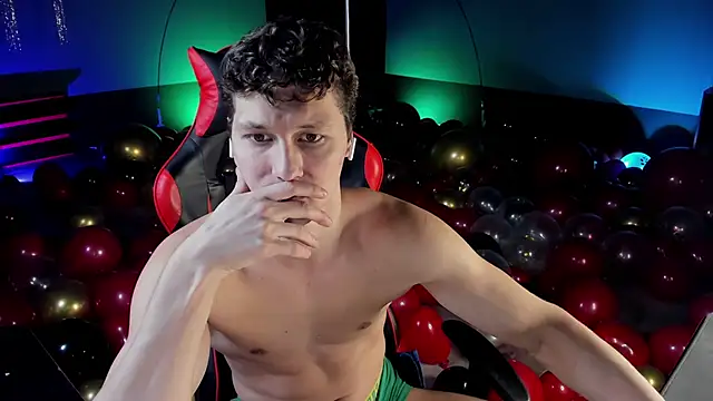 dirty-boss online show from February 7, 2026, 9:13 am