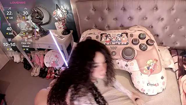Snapshot of Orianna_reed_ chatting on February 13, 2025, 11:28 am Orianna reed  online show from February 13, 2025, 11:28 am