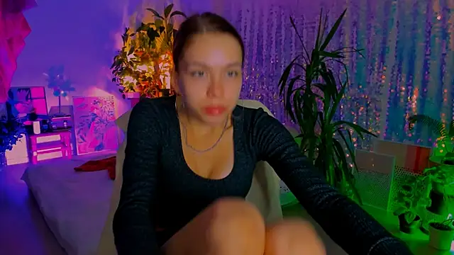 Snapshot of poli__ chatting on September 27, 2025, 8:36 pm poli   online show from September 27, 2025, 8:36 pm