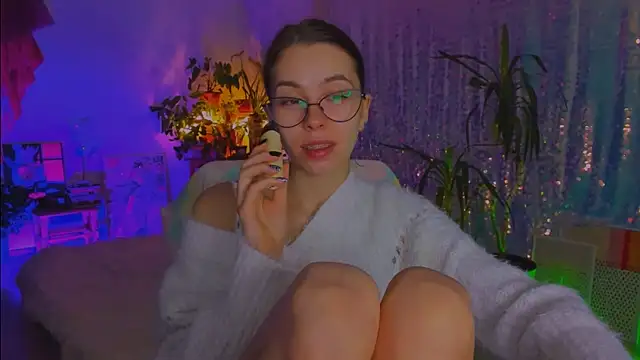 poli   online show from January 5, 2026, 5:27 pm