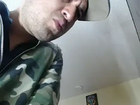 Snapshot of alphaswitchard chatting on January 31, 2025, 12:28 am alphaswitchard online show from January 31, 2025, 12:28 am