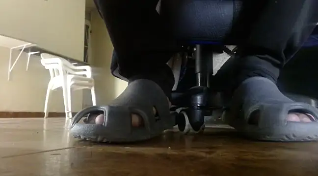 Snapshot of alphaswitchard chatting on March 22, 2025, 1:54 am alphaswitchard online show from March 22, 2025, 1:54 am