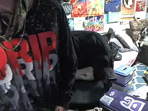 Snapshot of CloudDadddyyy420 chatting on December 21, 2024, 6:41 am CloudDadddyyy420 online show from December 21, 2024, 6:41 am