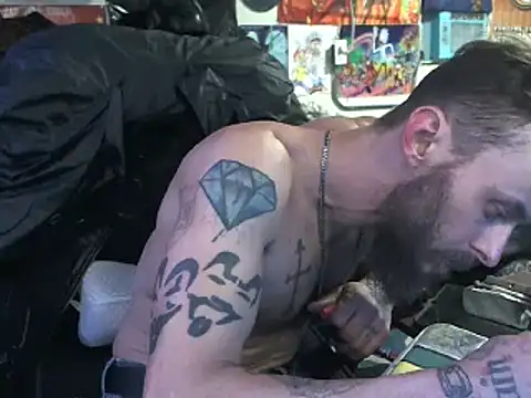 Snapshot of CloudDadddyyy420 chatting on December 30, 2024, 8:36 pm CloudDadddyyy420 online show from December 30, 2024, 8:36 pm