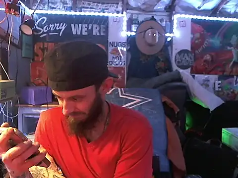 Snapshot of CloudDadddyyy420 chatting on February 4, 2025, 4:48 am CloudDadddyyy420 online show from February 4, 2025, 4:48 am