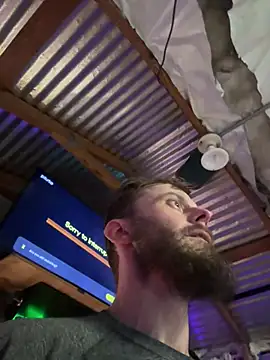 Snapshot of CloudDadddyyy420 chatting on February 10, 2025, 10:19 pm CloudDadddyyy420 online show from February 10, 2025, 10:19 pm