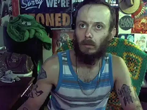 Snapshot of CloudDadddyyy420 chatting on March 13, 2025, 9:59 pm CloudDadddyyy420 online show from March 13, 2025, 9:59 pm