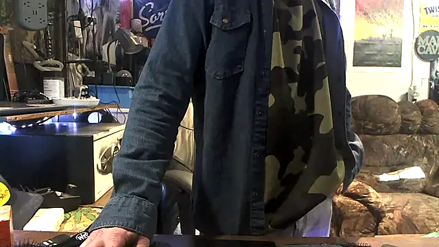 Snapshot of CloudDadddyyy420 chatting on October 26, 2025, 6:41 am CloudDadddyyy420 online show from October 26, 2025, 6:41 am