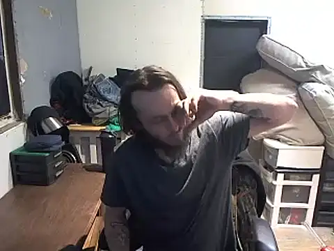 CloudDadddyyy420 online show from February 9, 2026, 11:20 pm