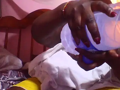 big clits online show from April 8, 2026, 10:26 am