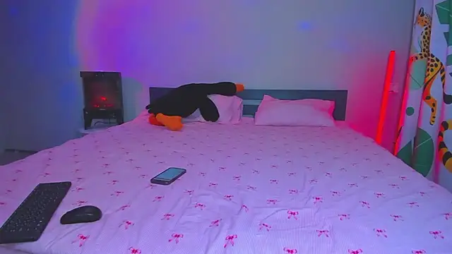 Snapshot of TishaLove chatting on February 21, 2026, 4:57 am TishaLove online show from February 21, 2026, 4:57 am