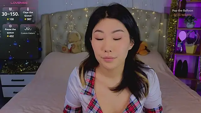 Snapshot of Wendy__Hills chatting on December 20, 2024, 12:38 pm Wendy Hills online show from December 20, 2024, 12:38 pm