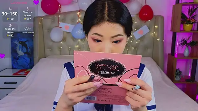 Snapshot of Wendy__Hills chatting on February 12, 2025, 12:33 pm Wendy Hills online show from February 12, 2025, 12:33 pm