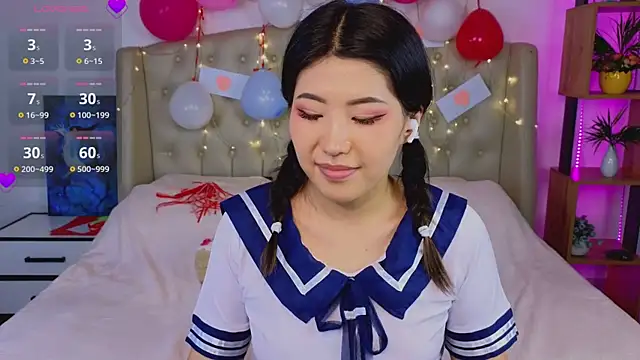 Snapshot of Wendy__Hills chatting on February 12, 2025, 6:51 pm Wendy Hills online show from February 12, 2025, 6:51 pm