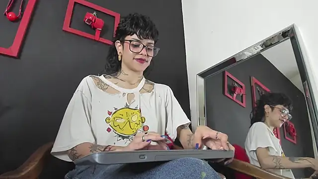 trinitty online show from December 3, 2024, 1:21 pm