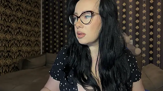 Snapshot of AnnaAnn chatting on February 5, 2026, 2:27 am AnnaAnn online show from February 5, 2026, 2:27 am