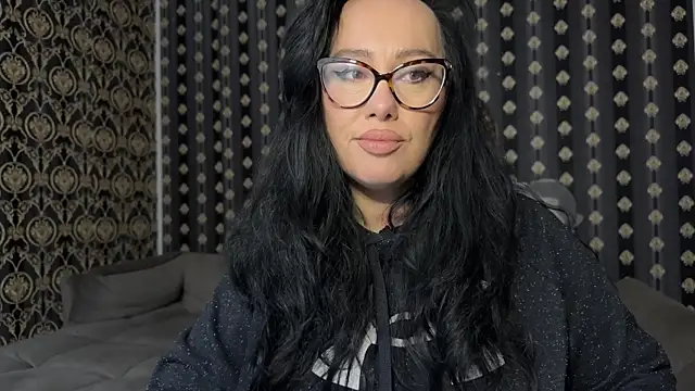 Snapshot of AnnaAnn chatting on February 11, 2026, 6:40 am AnnaAnn online show from February 11, 2026, 6:40 am