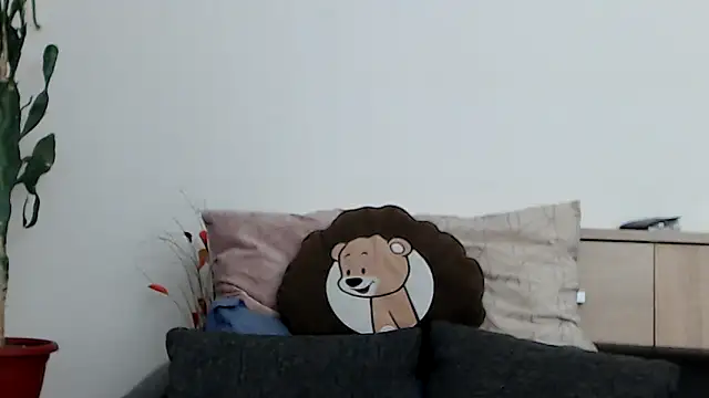 Snapshot of rosie69 chatting on February 13, 2025, 4:50 pm rosie69 online show from February 13, 2025, 4:50 pm