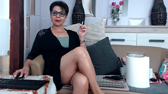 Snapshot of rosie69 chatting on September 25, 2025, 7:17 pm rosie69 online show from September 25, 2025, 7:17 pm