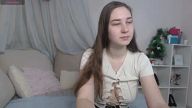 Snapshot of MollyBrams chatting on December 8, 2024, 5:07 am MollyBrams online show from December 8, 2024, 5:07 am