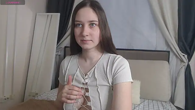 Snapshot of MollyBrams chatting on February 2, 2025, 4:59 am MollyBrams online show from February 2, 2025, 4:59 am