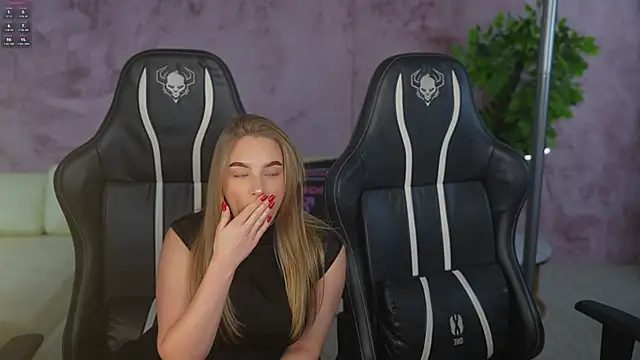 Kate054 online show from November 6, 2025, 7:53 am