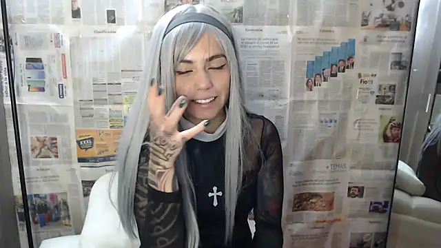 i am nina  online show from March 20, 2025, 7:25 am